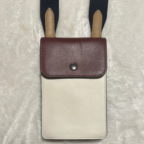 COACH Calf Leather North South Cell Phone Crossbody in Colorblock NWT - Picture 1 of 4